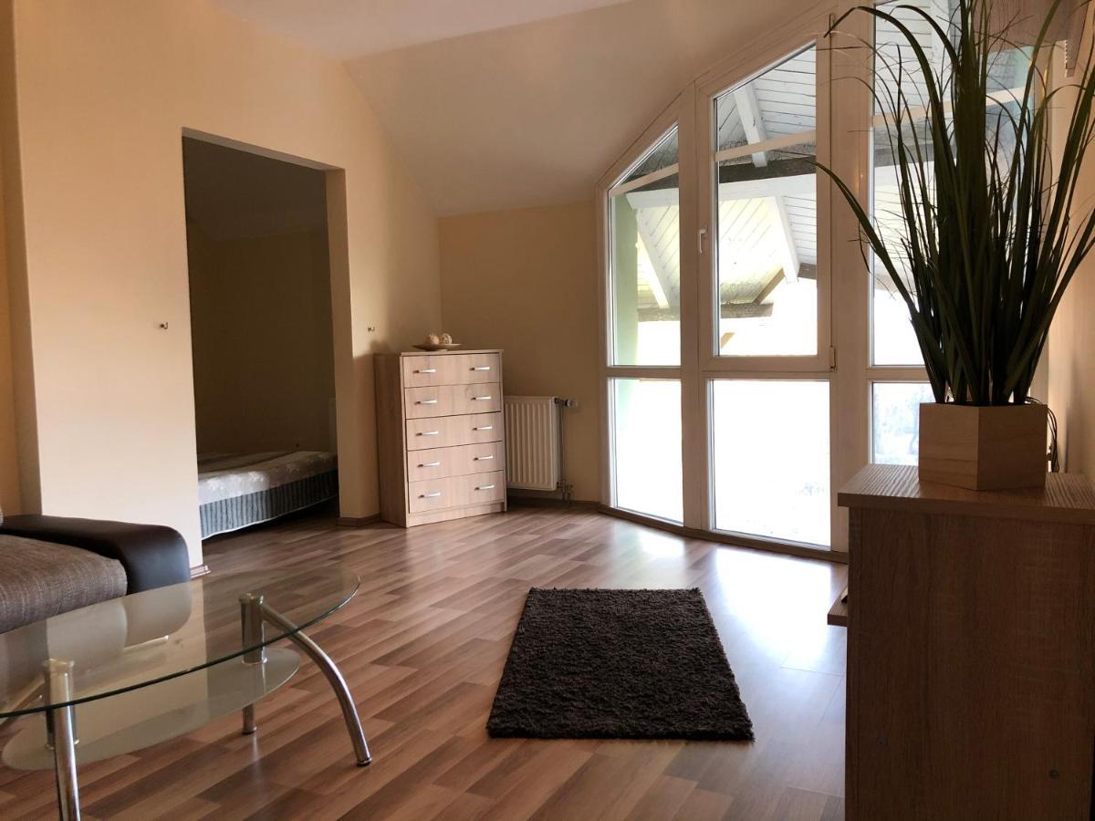 Premium Home Pécs Eksteriør bilde