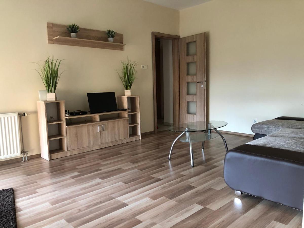 Premium Home Pécs Eksteriør bilde
