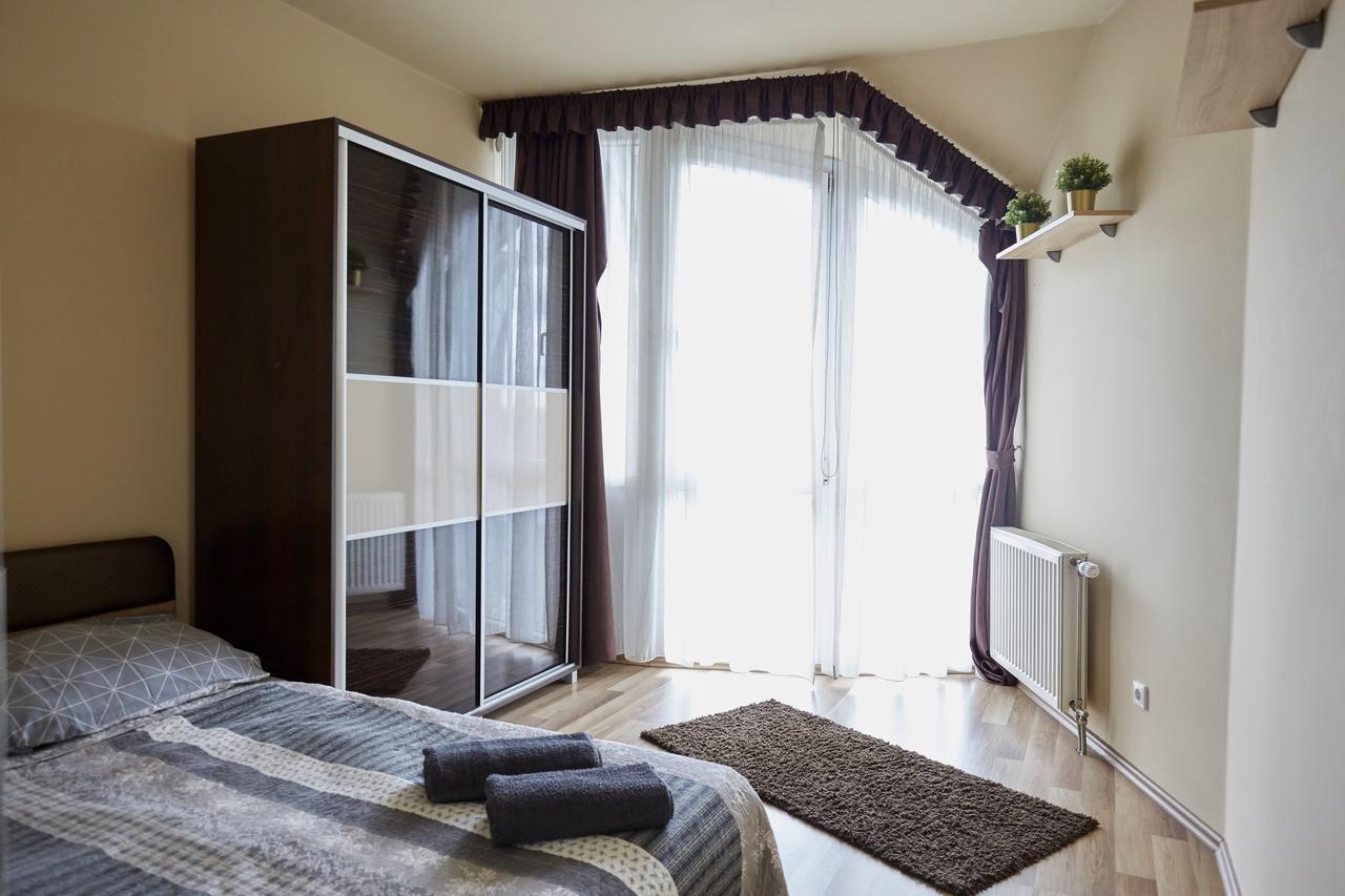 Premium Home Pécs Eksteriør bilde